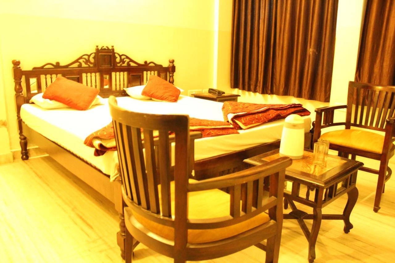 Hotel The Chit Chat Palace Jaipur Luaran gambar